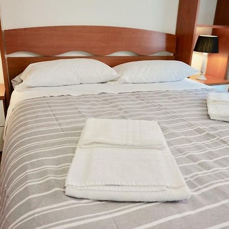 Appartamento Garda Riva del Garda Luaran gambar