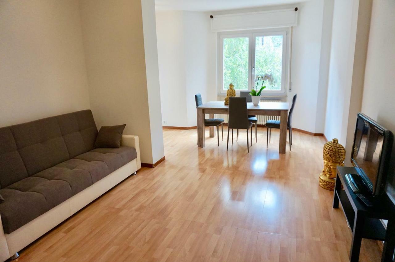 Appartamento Garda Riva del Garda Luaran gambar