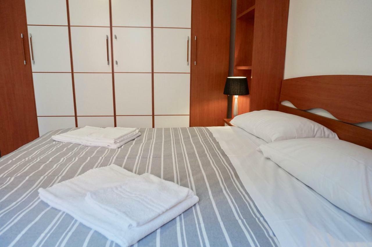 Appartamento Garda Riva del Garda Luaran gambar